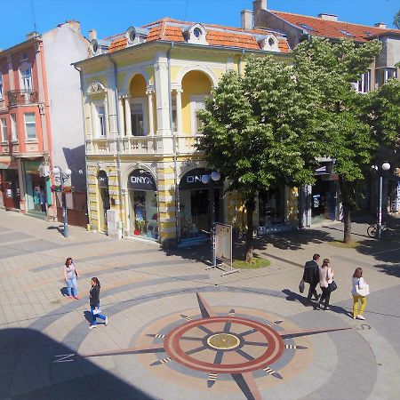 Hostel Compass Burgas Exterior foto