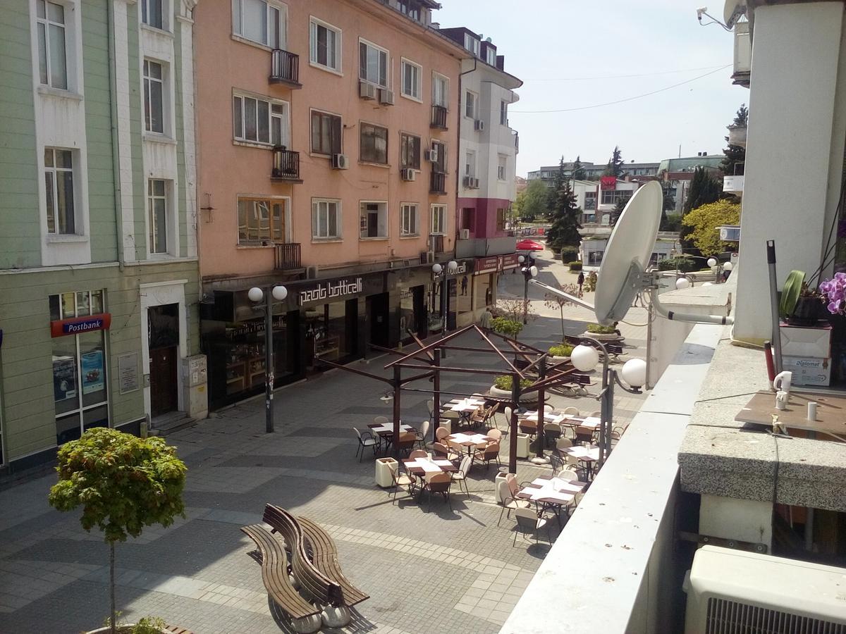 Hostel Compass Burgas Exterior foto