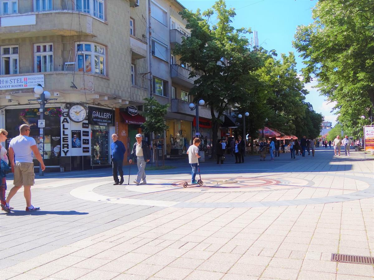 Hostel Compass Burgas Exterior foto